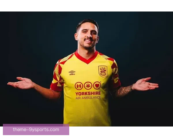 哈德斯菲尔德俱乐部百年奋斗史与英格兰足球荣耀传承