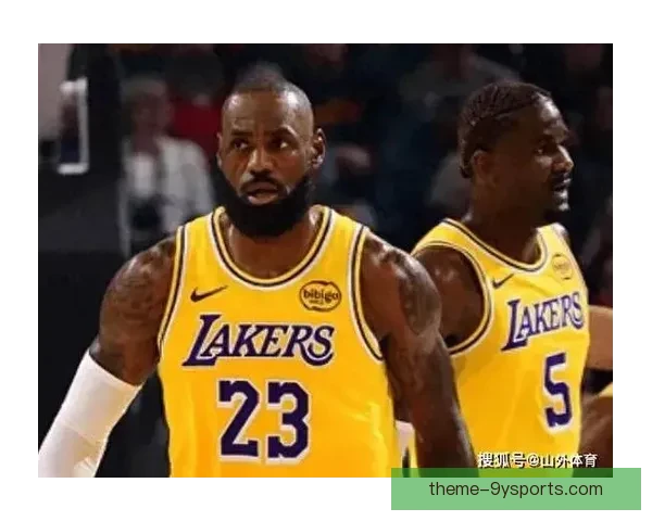 詹姆斯率湖人逆转取胜西部排名再生变局聚焦季后赛席位之争风云再起 詹姆斯率湖人逆转取胜西部排名再生变局聚焦季后赛席位之争风云再起