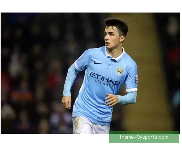 沃特福德俱乐部宣布签约新球员加强阵容目标冲击英冠前四